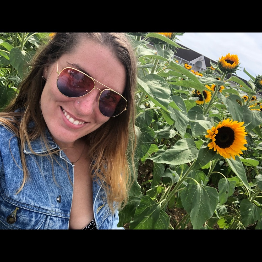 Meet your Posher, Teresa